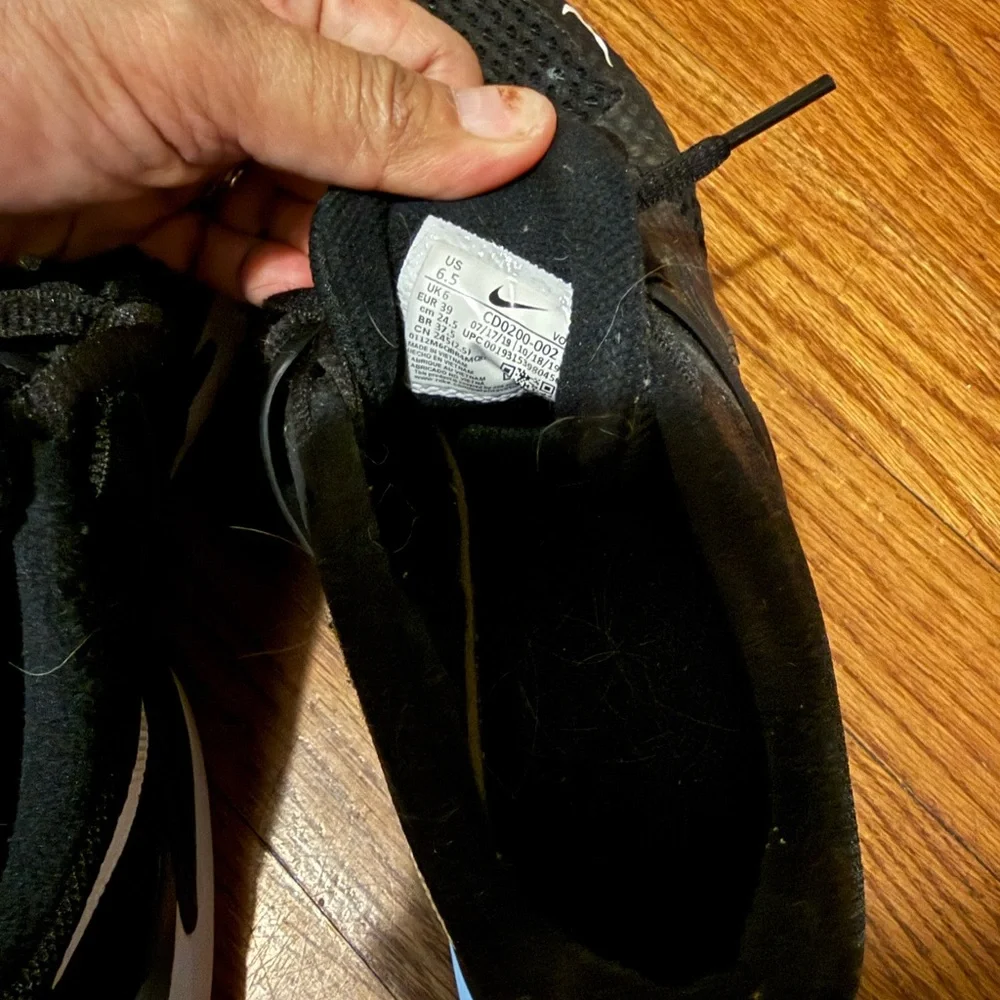 Nike Black and White Running Shoes